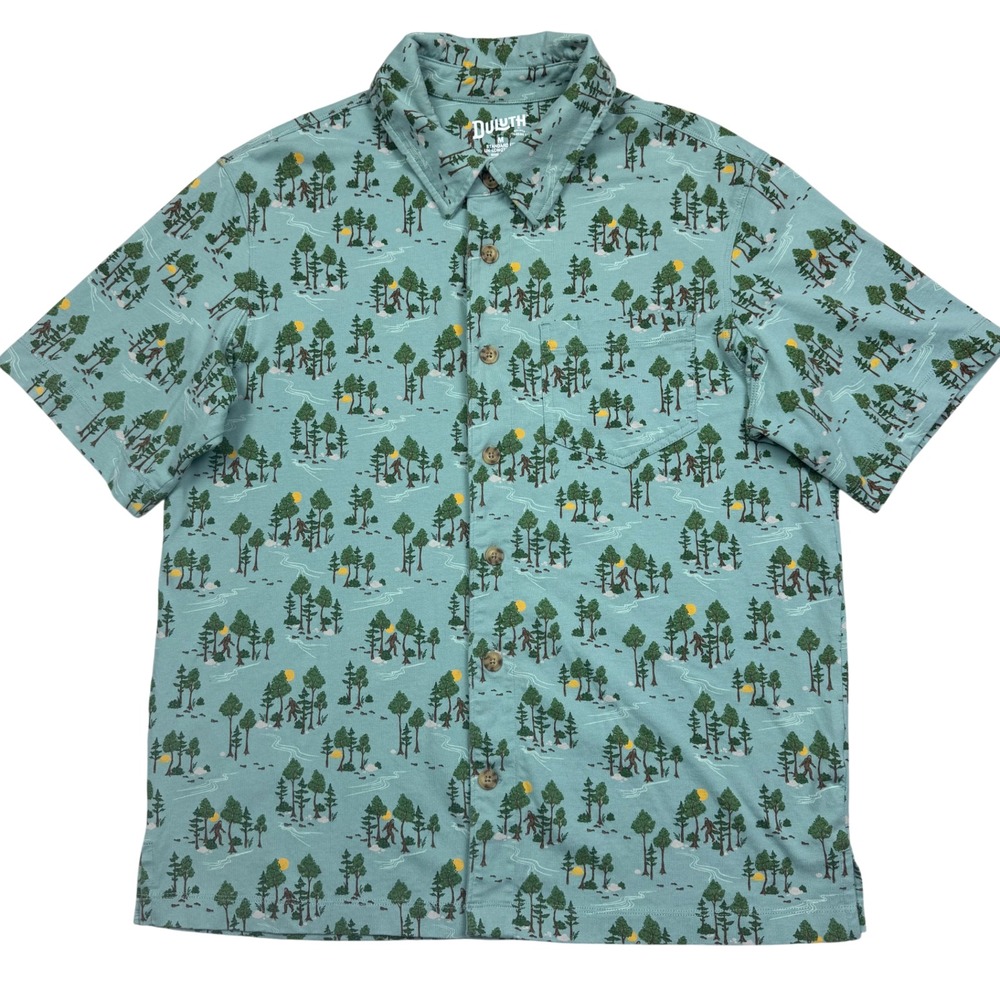Duluth Trading Co Jersey Knit Shirt Bigfoot Sasquatch Camping Button Up Size M